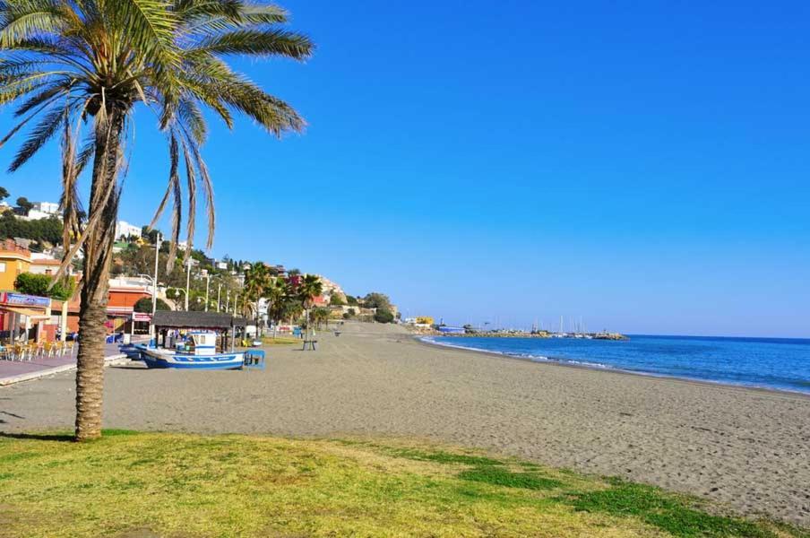 Apartamento El Bambu Cerca Del Mar Málaga Eksteriør bilde